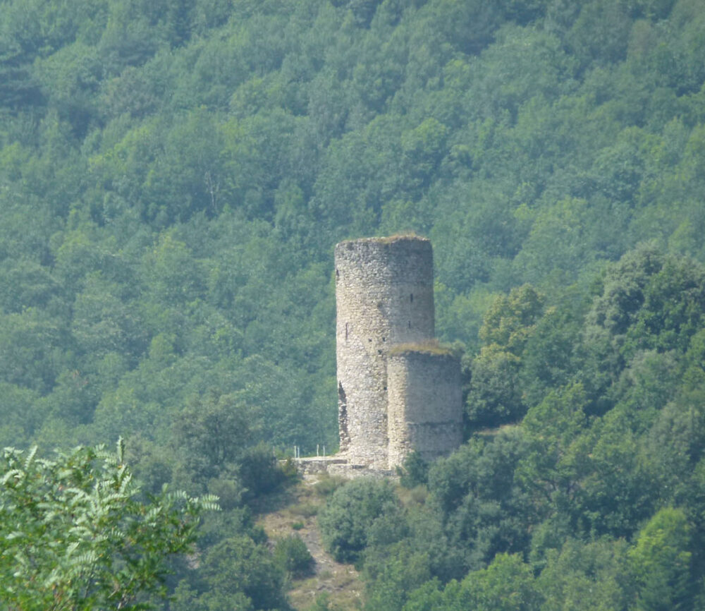 Tour de Corsavy en Haut Vallespir - Pyrénées Orientales Tour de Corsavy en Haut Vallespir - Pyrénées Orientales